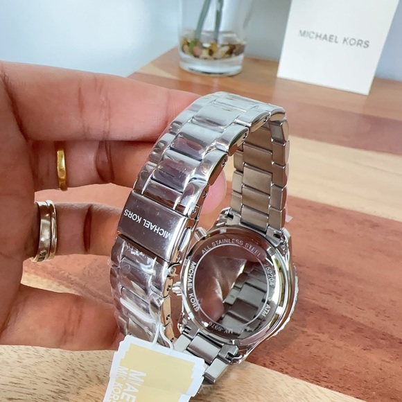 NWT Michael Kors Layton Chronograph Stainless Steel Watch 42mm - Picture 11 of 12